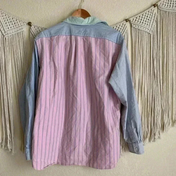 Multi color button front button down top - Picture 10 of 10